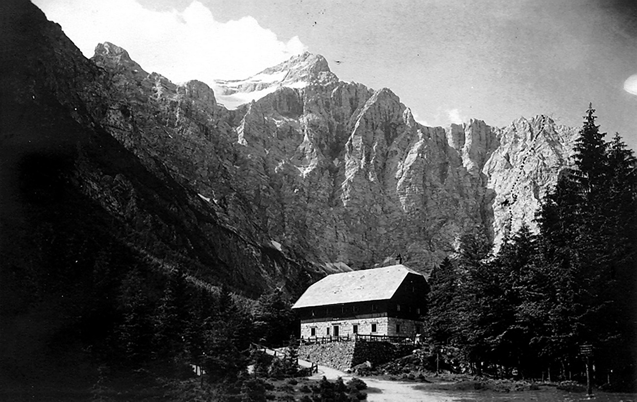 Razglednica. Vir: Raziskovalna postaja ZRC SAZU Nova Gorica, Zapuščina Henrika Tume.